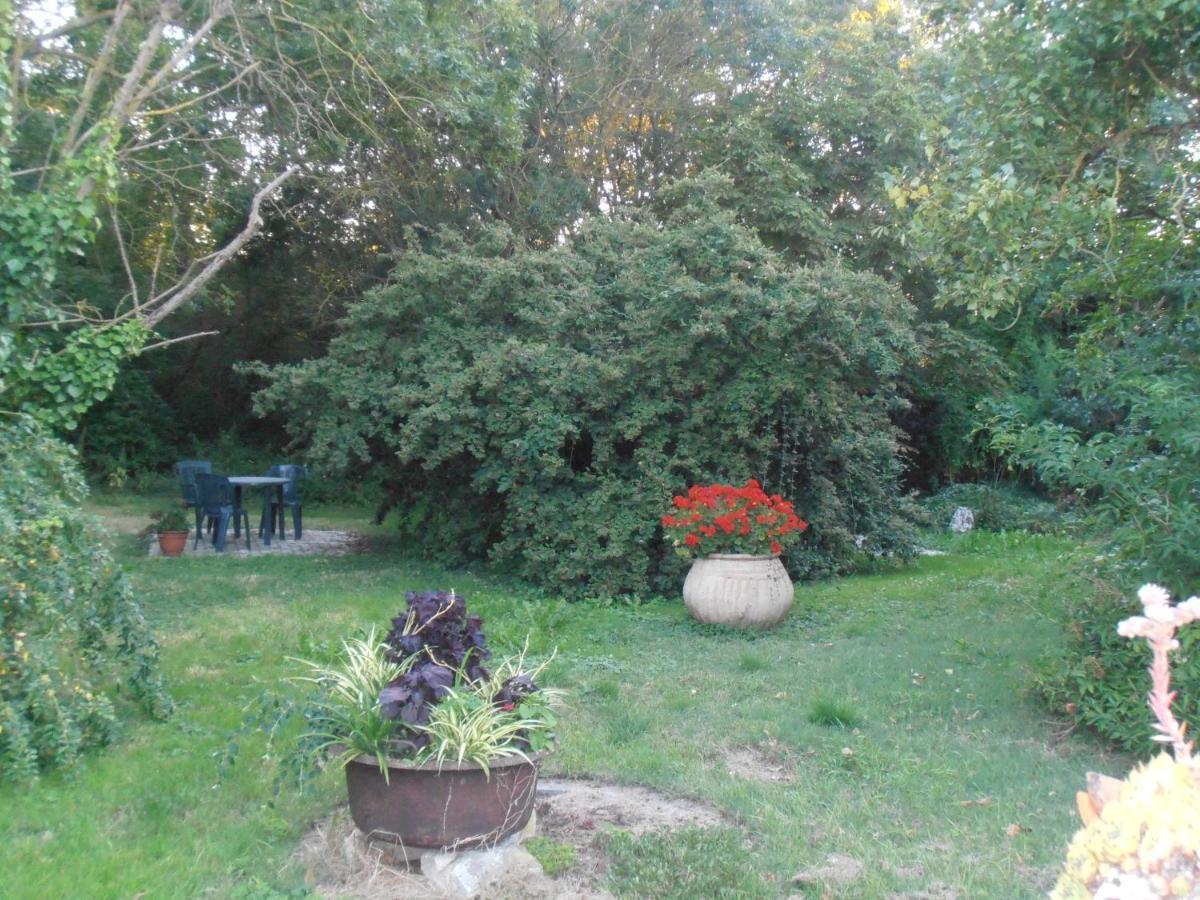 Bed and Breakfast La Platiere Yves Екстер'єр фото